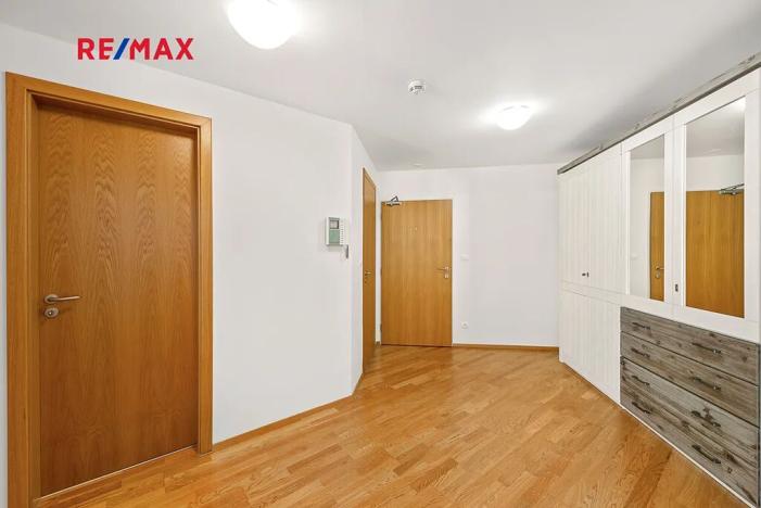 Prodej bytu 2+kk, Praha - Žižkov, Malešická, 84 m2