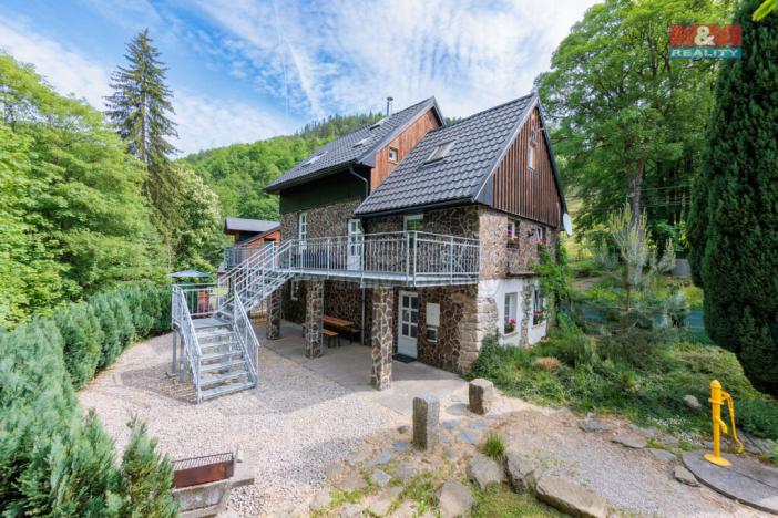 Prodej rodinného domu, Loket - Údolí, 180 m2