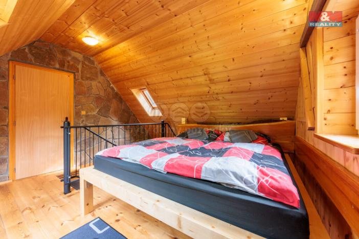 Prodej rodinného domu, Loket - Údolí, 180 m2