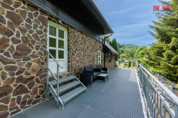 Prodej rodinného domu, Loket - Údolí, 180 m2