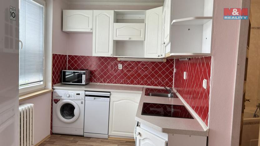 Pronájem bytu 3+1, Třebíč - Borovina, Okružní, 74 m2