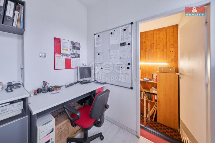 Pronájem obchodního prostoru, Trutnov - Poříčí, Polská, 327 m2