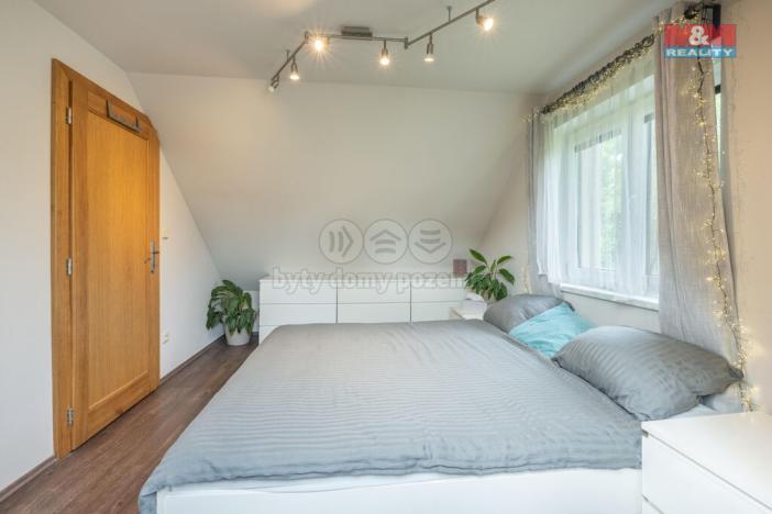 Prodej rodinného domu, Knovíz, 100 m2