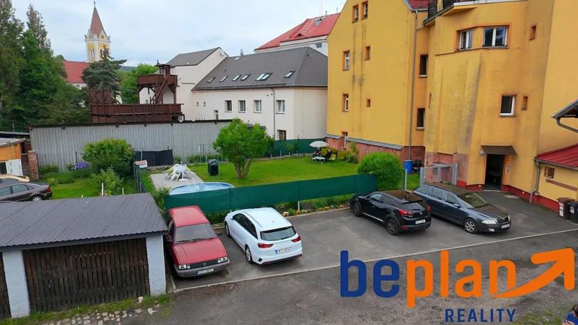 Prodej obchodního prostoru, Karlovy Vary, Závodu míru, 59 m2