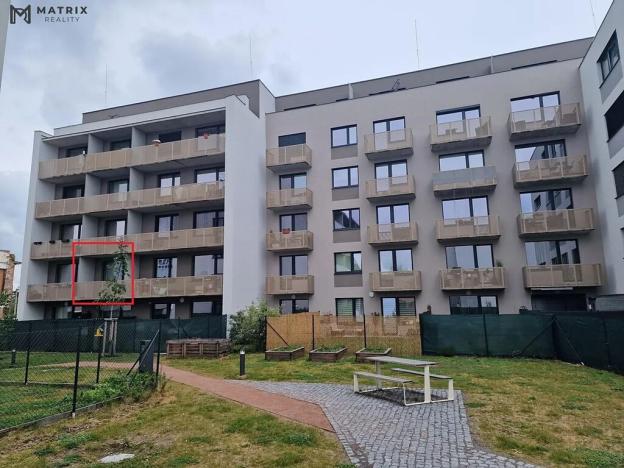 Prodej bytu 1+kk, Pardubice, Východní, 32 m2
