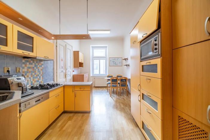 Pronájem bytu 3+1, Pardubice, Smilova, 106 m2