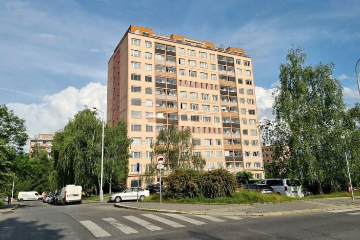 Prodej bytu 3+kk, Praha - Řepy, Nevanova, 68 m2