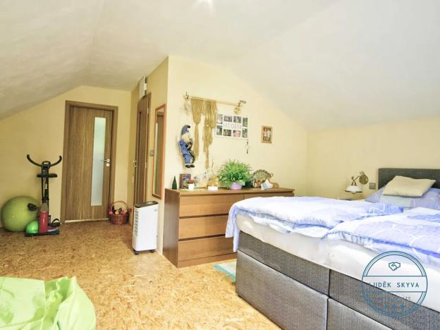 Prodej vícegeneračního domu, Znojmo, 195 m2