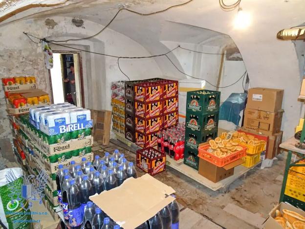 Prodej rodinného domu, Střemy, 410 m2