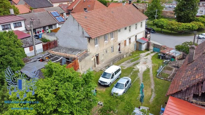 Prodej rodinného domu, Střemy, 410 m2