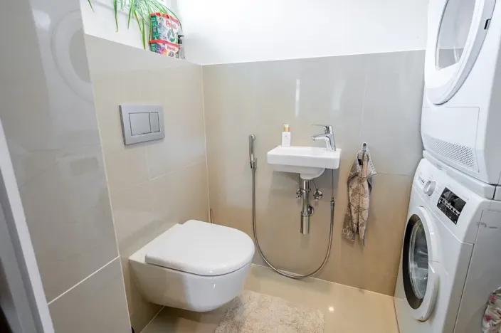 Prodej rodinného domu, Čestlice, Habrová, 207 m2