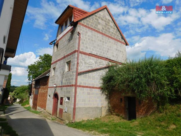 Prodej vinného sklepa, Moravany, 200 m2