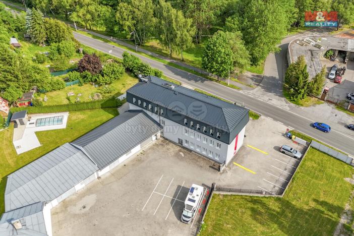 Pronájem kanceláře, Mariánské Lázně - Úšovice, U Mlékárny, 77 m2