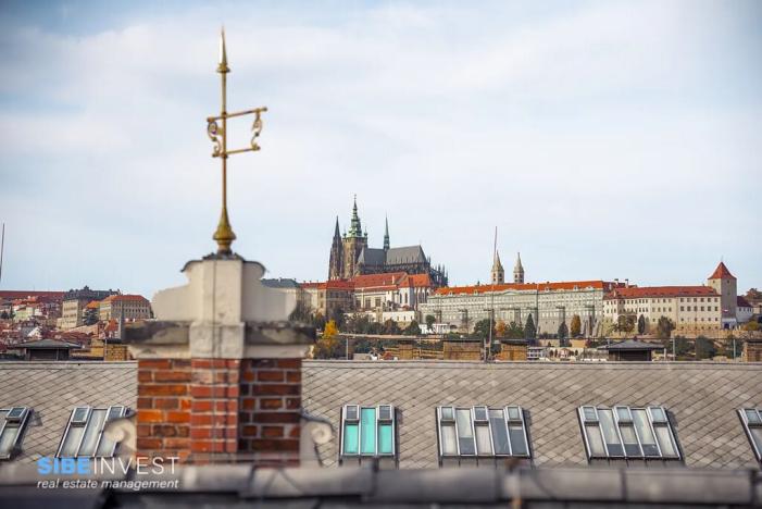 Prodej bytu 4+1, Praha - Staré Město, Křižovnická, 152 m2