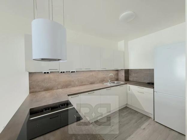 Pronájem bytu 2+kk, Horoměřice, Velvarská, 59 m2
