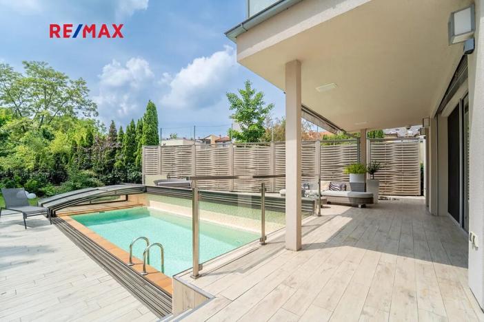 Prodej rodinného domu, Chrudim, Pobřežní, 197 m2