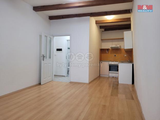 Pronájem bytu 1+kk, Kolín - Kolín I, Karlova, 35 m2