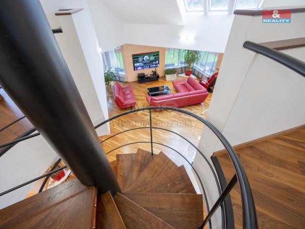 Prodej rodinného domu, Jirny - Nové Jirny, V Zahradách, 350 m2