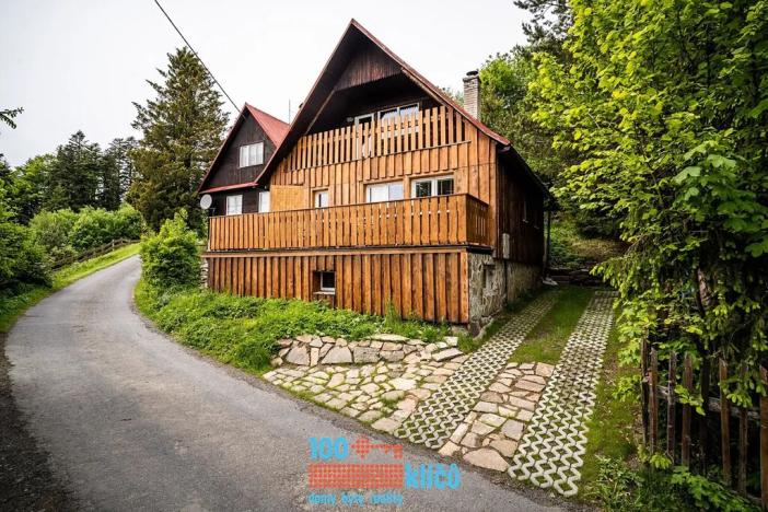 Prodej chalupy, Velké Karlovice, 80 m2