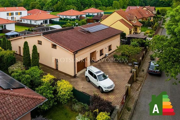 Prodej vícegeneračního domu, Velvary, Lísa, 279 m2