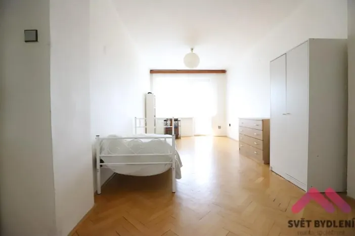 Pronájem bytu 2+1, Praha - Hloubětín, Sadská, 52 m2