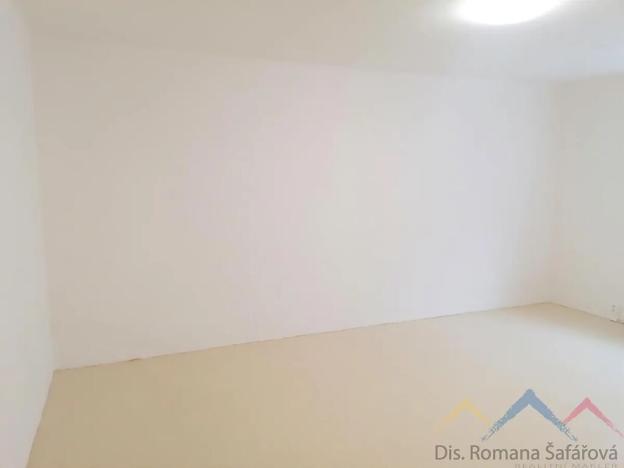 Prodej bytu 2+1, Moravský Beroun, Masarykova, 65 m2