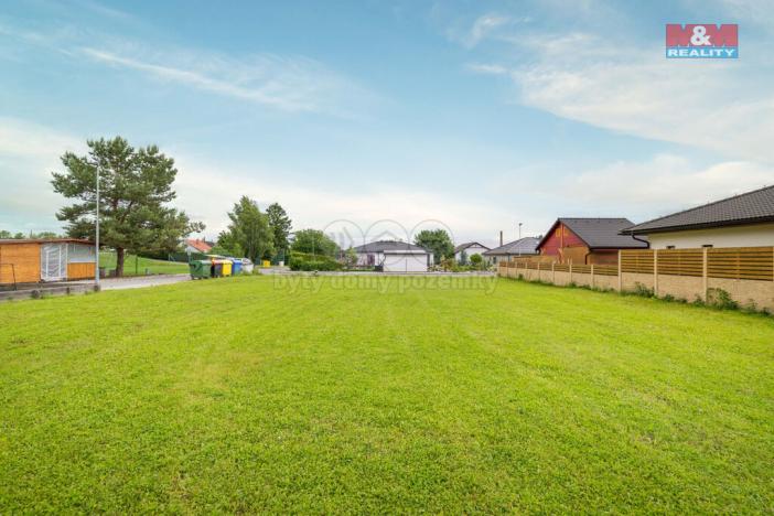 Prodej pozemku pro bydlení, Močovice, 1469 m2