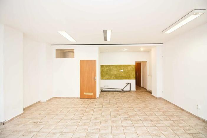 Pronájem obchodního prostoru, Tišnov, Brněnská, 42 m2