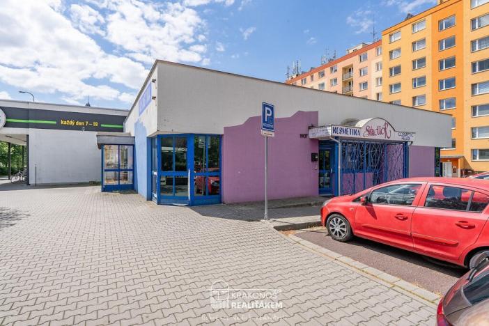 Prodej komerční, Hranice - Hranice I-Město, Tř. 1. máje, 96 m2