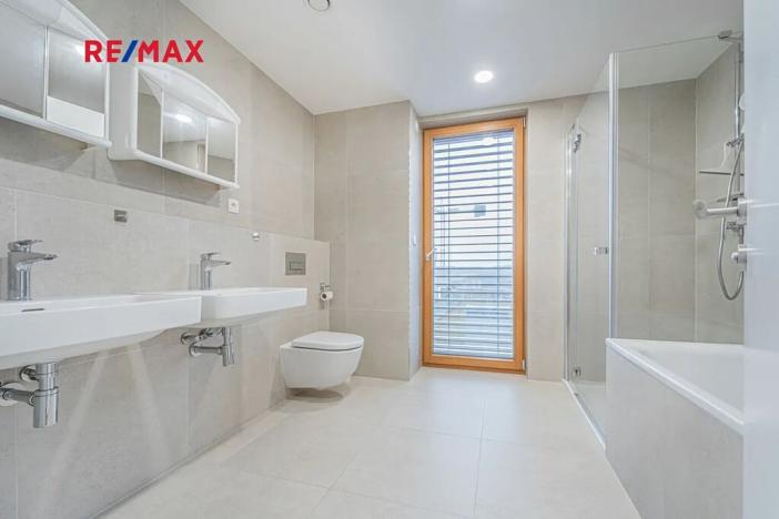 Prodej rodinného domu, Praha - Horní Počernice, Artistů, 116 m2