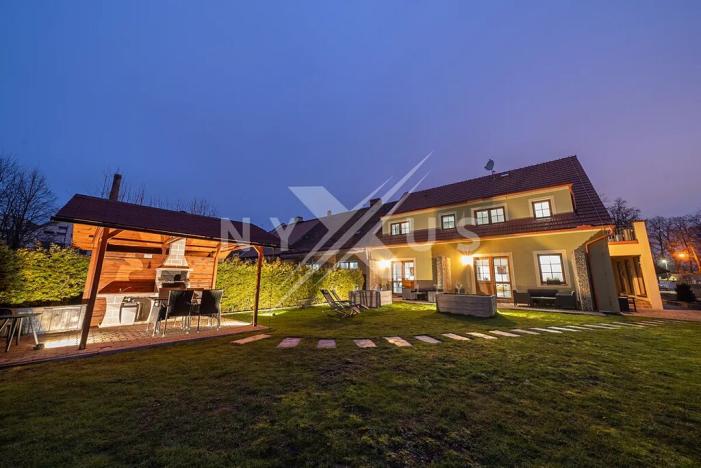 Prodej činžovního domu, Třeboň, 429 m2