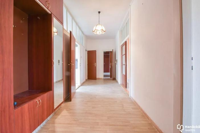 Prodej bytu 4+1, Přerov, nábř. Dr. Edvarda Beneše, 130 m2