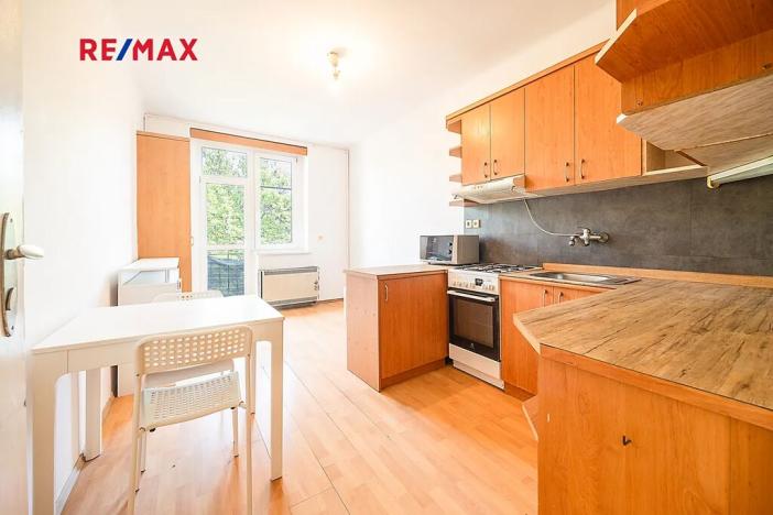 Pronájem bytu 2+kk, Praha - Strašnice, Kralická, 38 m2