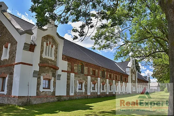 Prodej domu, Bavorov, 1750 m2