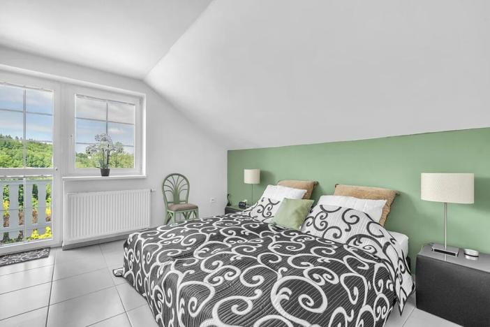 Prodej rodinného domu, Mladé Buky, 179 m2