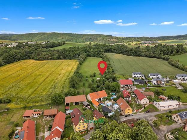 Prodej pozemku pro bydlení, Králův Dvůr, 1126 m2