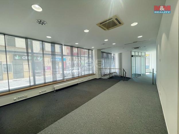 Pronájem obchodního prostoru, Ústí nad Labem - Ústí nad Labem-centrum, Velká Hradební, 280 m2