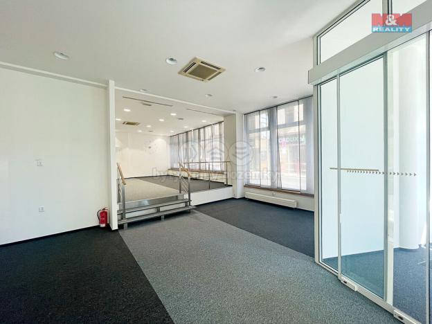 Pronájem obchodního prostoru, Ústí nad Labem - Ústí nad Labem-centrum, Velká Hradební, 280 m2