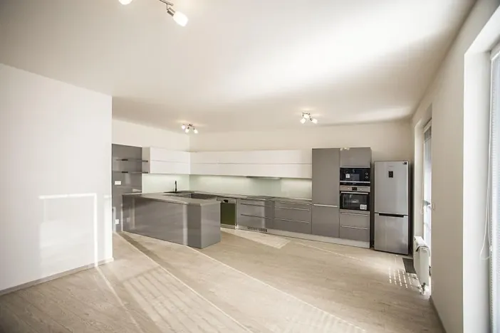 Pronájem bytu 4+kk, Praha - Dejvice, Lindleyova, 100 m2