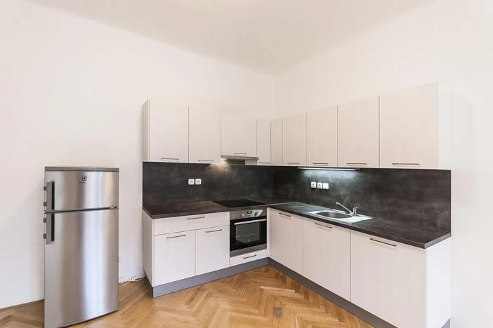 Pronájem bytu 2+kk, Praha - Vršovice, Finská, 55 m2