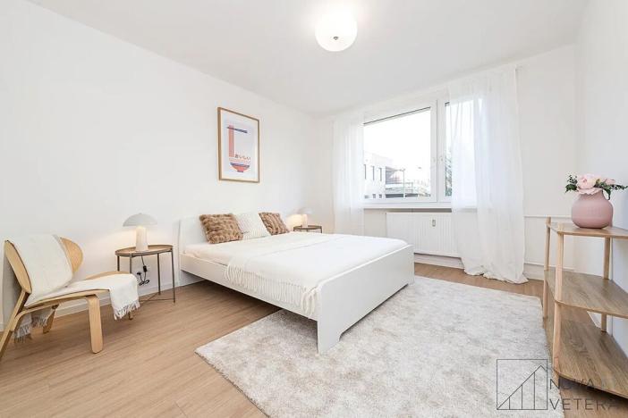 Prodej bytu 4+kk, Praha - Modřany, Urbánkova, 80 m2