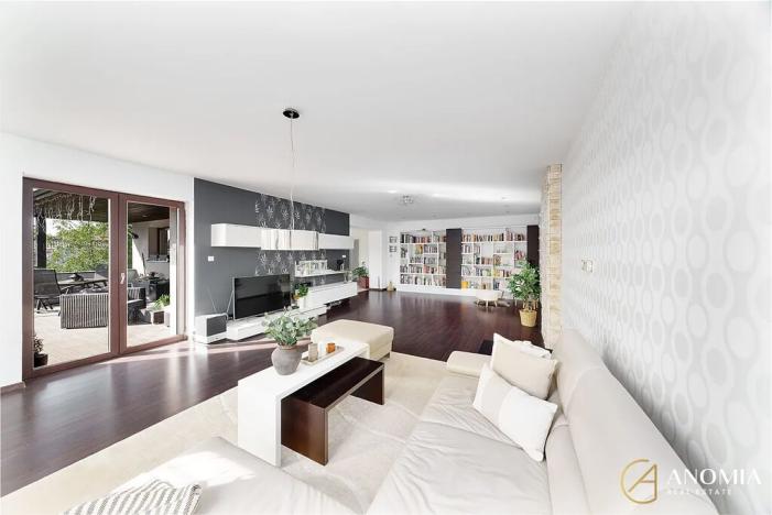 Prodej rodinného domu, Praha - Dolní Počernice, Bakurinova, 395 m2