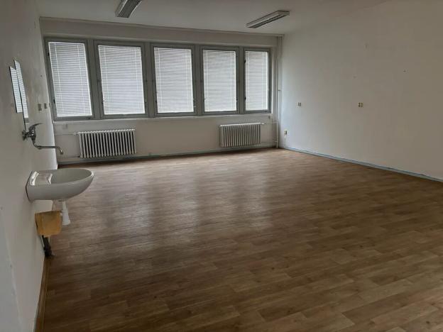 Pronájem kanceláře, Brno, Hněvkovského, 19 m2