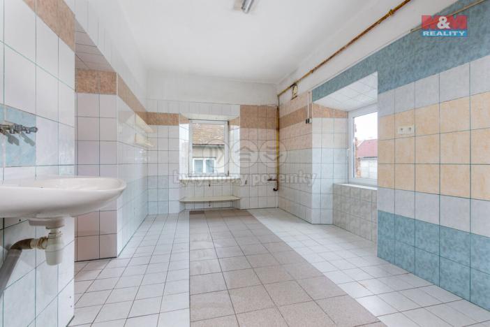 Prodej rodinného domu, Chrast - Podlažice, 631 m2