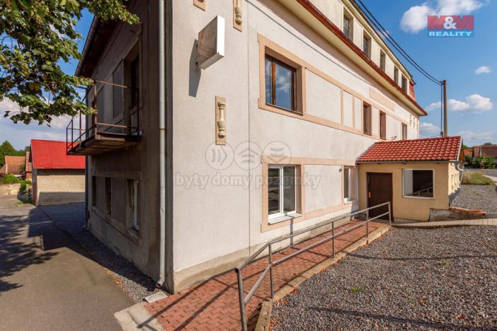 Prodej rodinného domu, Chrast - Podlažice, 631 m2