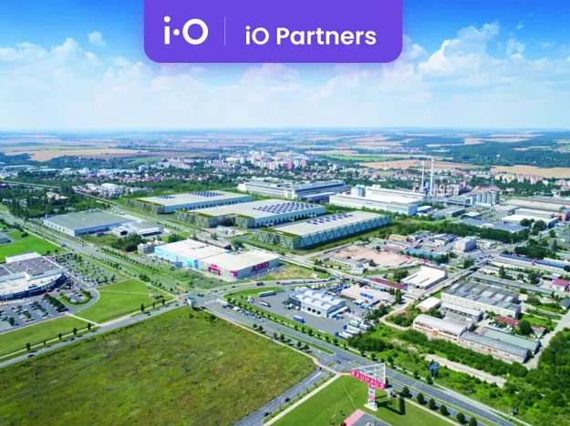 Pronájem skladu, Plzeň, Folmavská, 24415 m2