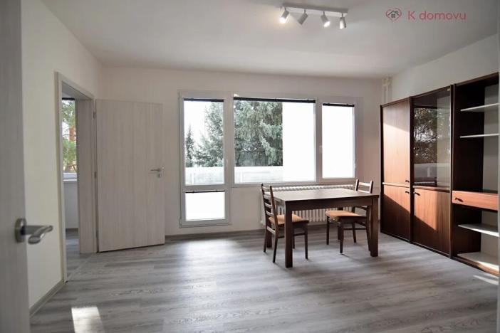 Pronájem bytu 2+kk, Brno, ulice Kosmonautů, 42 m2