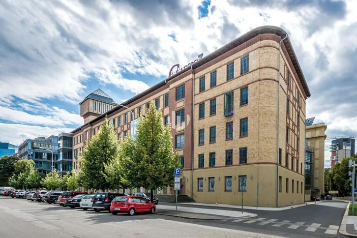 Pronájem kanceláře, Praha - Holešovice, Jankovcova, 279 m2
