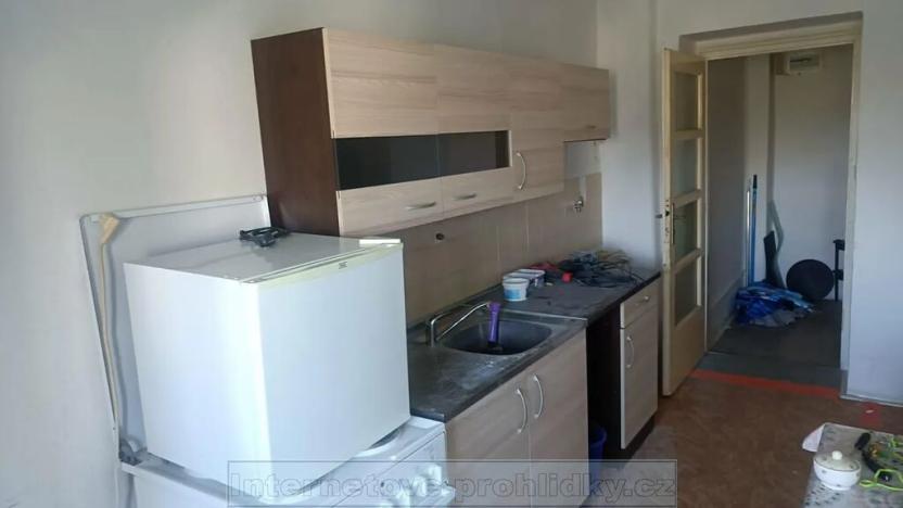Pronájem bytu 2+kk, Praha - Strašnice, Nad Primaskou, 46 m2