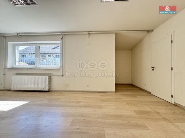 Pronájem skladu, Zubčice - Markvartice, 427 m2